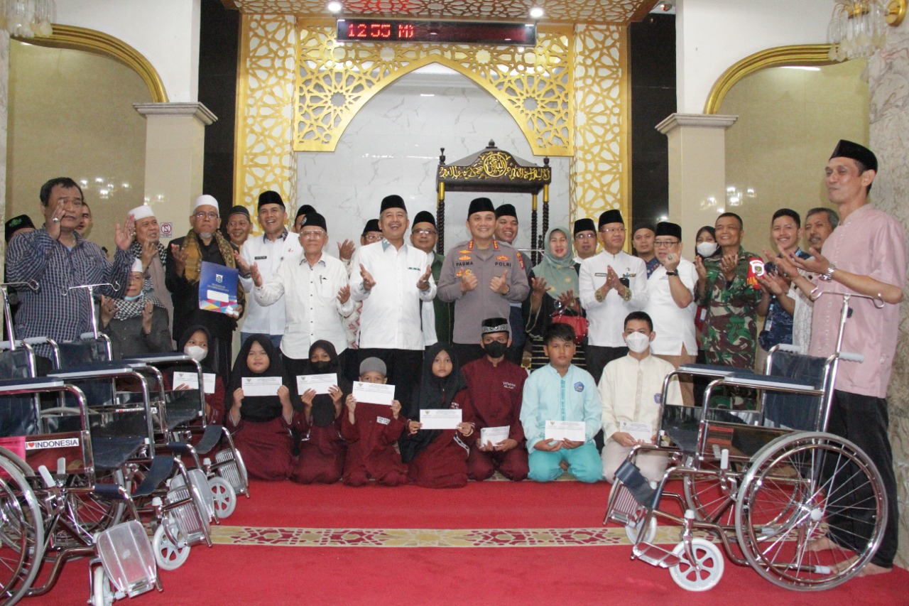Kapolres Jakarta Barat Dukung Kegiatan Wali Kota Jakbar Bertajuk Jumat Faedah 1 IMG 20221007 WA0009