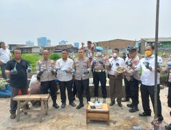Polisi Grebek Kampung Boncos, Sempat Ada Aksi Kejar-Kejaran