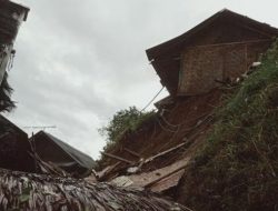 Ratusan Rumah di Lebak Rusak Berat Akibat Banjir Dan Longsor