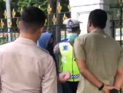 Perempuan Bercadar Todongkan Senjata ke Paspampres di Istana Negara