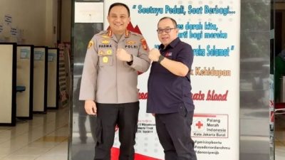 Kapolres Jakarta Barat Donorkan Darah ke PMI, Berikut Manfaat Donor Darah Bagi Kita