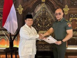 Prabowo Beri Deddy Corbuzier Pangkat Letkol Tituler TNI