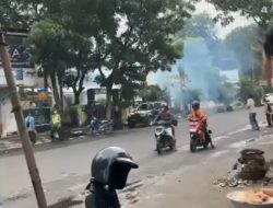 Diduga Bom Bunuh Diri, Potongan Tubuh Manusia Berserakan di Mapolsek Antanaanyar Bandung