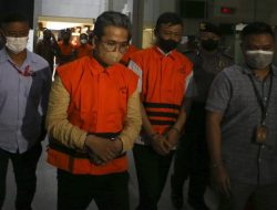 Bupati Bangkalan Ditahan Terkait Suap Jual Beli Jabatan