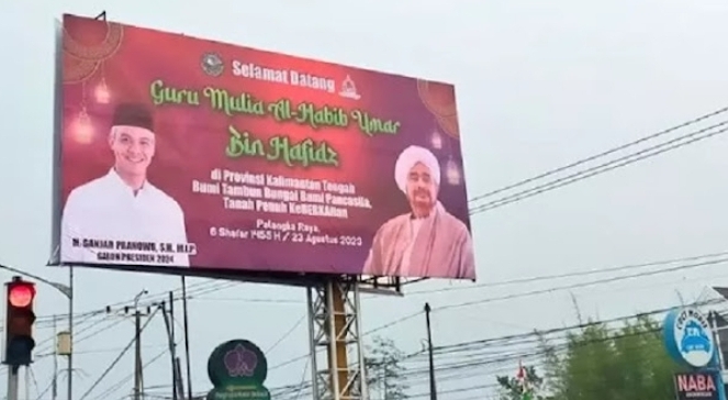 Viral Baliho Habib Umar Disandingkan dengan Foto Ganjar, Majelis Al Muwasholah: Dibuat Tanpa Izin! 1 Screenshot 20230825 192309 Chrome