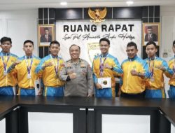 Sebanyak 13 Anggota Polisi Berhasil Bawa Pulang Medali di Ajang Karate di Thailand