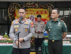 HUT TNI Ke-78 : Polres Metro Jakarta Barat Datangi Markas Kodim 0503 JB
