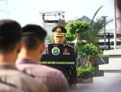 Upacara Hari Bela Negara ke-75: Wakapolres Metro Jakarta Barat Akbp Sarly Sollu Ajak Warga ‘Kobarkan Bela Negara