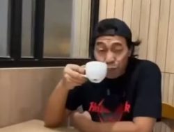 Komeng Raup Suara Tertinggi di DPD Jawa Barat, Kira-kira Berapa Gajinya Nanti?