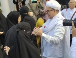 Habib Rizieq Shihab Dikabarkan Menikah Lagi Atas Desakan dari Anak-anaknya