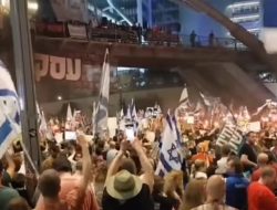 200 Perusahaan Besar Israel Izinkan Karyawannya Demo untuk Turunkan Netanyahu