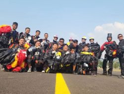 Personel Polri Wakili Indonesia dalam Piala Dunia Indoor Sky Diving