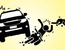 Pengendara Fortuner Lari Usai Tabrak Dua Pemotor di Kebon Jeruk Jakbar