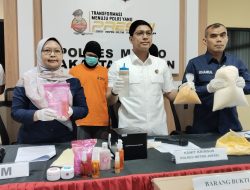 Ungkap Kosmetik Ilegal Omset Miliaran Rupiah