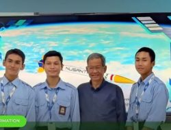 Tiga Siswa SMKN 4 Pontianak Berhasil Meluncurkan Roket Amatir Menembus Ketinggian