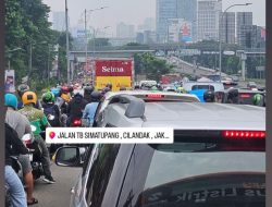 Banyak Galian Belum Selesai, Pengendara Keluhkan Kemacetan di Jl TB Simatupang