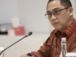 Komdigi Bekukan Worldcoin dan World ID, di Jakarta Barat Antrean Justru Makin Panjang