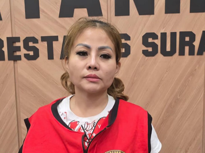 jan hwa diana ditahan di polrestabes surabaya 1746754923033 43