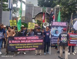 Kantor Kejagung RI di Demo, Tuntut Tersangkakan Pimpinan PT Sugar Grup Company