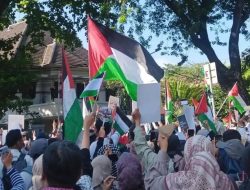 Warga Indonesia Ikuti Global March to Gaza 2025