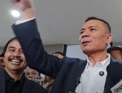 Rismon Sianipar Tantang Polisi Periksa Eks Wamendes PDTT Terkait Ijazah Palsu