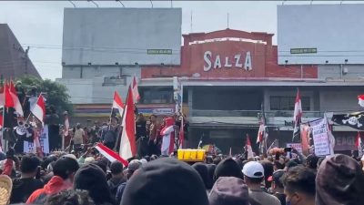 Kisruh Demo Tolak Kenaikan Pajak, Tiga Orang Dikabarkan Tewas Salah Satunya Wartawan