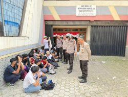 Gerak Cepat, Kapolsek Kembangan dan Jajaran Berhasil Gagalkan Pelajar SMA Ikut Unjuk Rasa