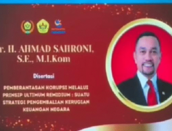 Setelah Pertemuan dengan Bro Ron, Ahmad Sahroni Muncul di Wisuda S3