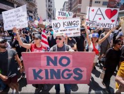 Demonstrasi “No Kings” Meluas di AS: Hampir 7 Juta Massa Turun ke Jalan, Sebagian Aksi Berakhir Ricuh