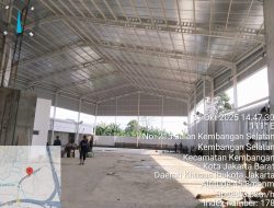 Proyek Pembangunan Lapangan Padel di Kembangan Selatan Jadi Sorotan Akibat Belum Kantongi Izin PBG