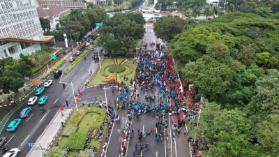 DPP Solidaritas Nelayan Indonesia Gelar Aksi Unjuk Rasa di Silang Selatan Monas, Tuntut Penurunan PNBP 3%