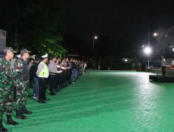 Antisipasi Gangguan Kamtibmas, Ratusan Personel Gabungan Laksanakan Patroli KRYD di Jakarta Barat