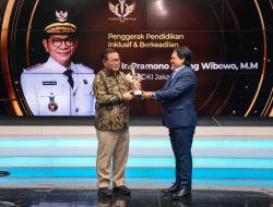 Pramono Anung Raih “People of the Year 2025” Metro TV, Disegani atas Komitmen Pendidikan Inklusif Jakarta