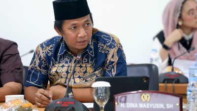 Penyerahan Bantuan Pemutihan Ijazah Tahap V 2025 Menuai Apresiasi Legislator