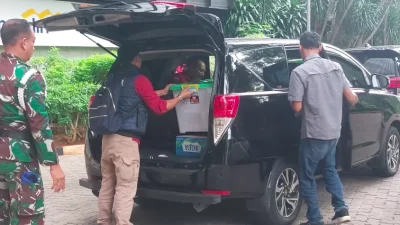 Geledah Kemenhut, Penyidik Jampidsus Kejagung Bawa Satu Kontainer Barang Bukti