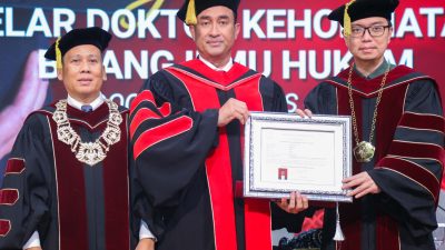 Sidang Terbuka Senat Universitas Tarumanagara Mengukuhkan Kepala BNN RI dengan Gelar Doktor Kehormatan