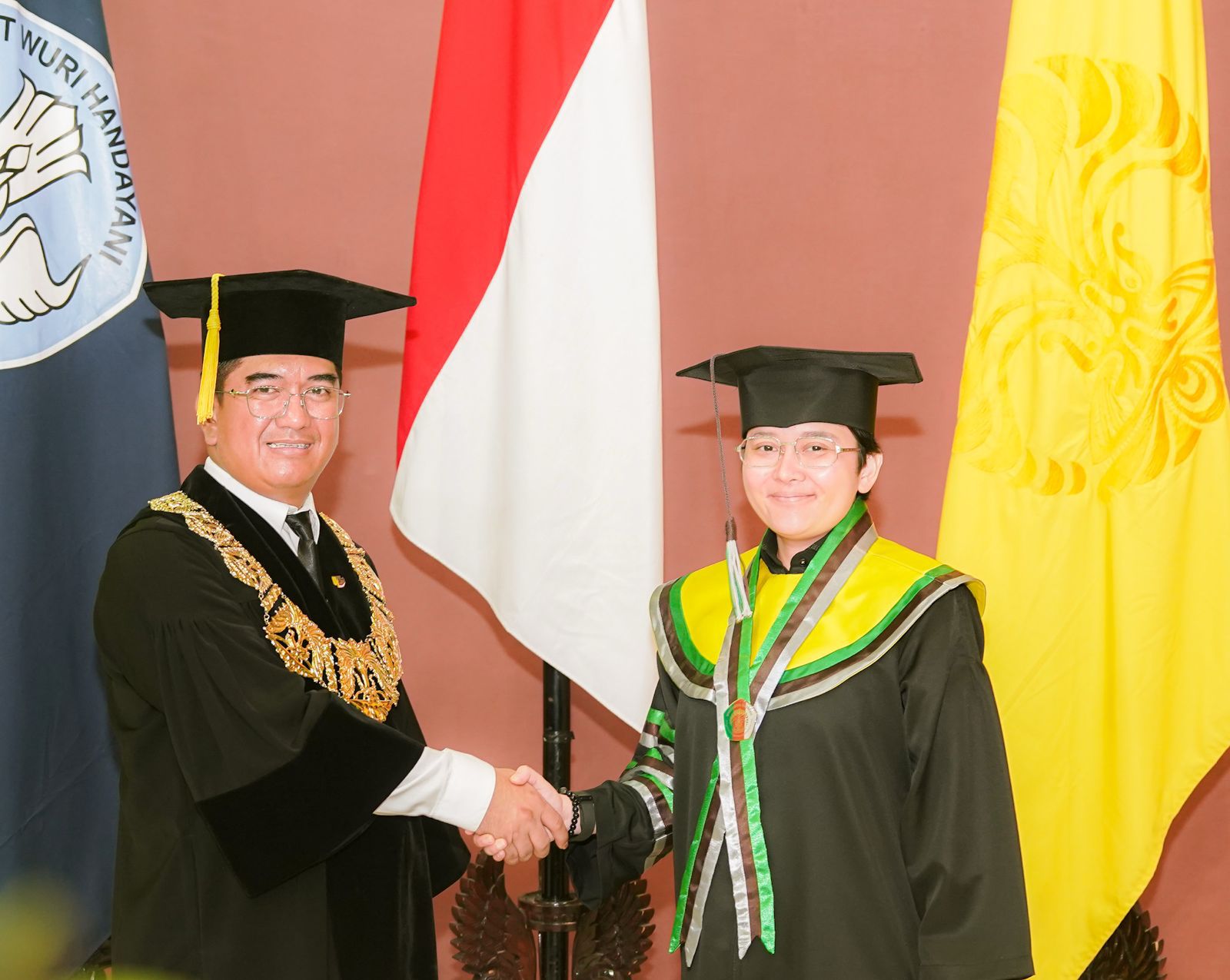 Wisuda di UI, Kompol Seala Syah Alam Resmi Sandang Gelar Doktor Lewat Program Beasiswa 1 IMG 20260215 WA0007