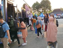 Puncak Mudik Lebaran, Lebih dari 5.000 Penumpang Diprediksi Berangkat Hingga Tengah Malam