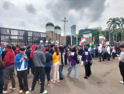 Aliansi Mahasiswa dan Masyarakat Sipil Gelar Aksi “Lawan Imperialisme!” di Depan DPR RI