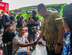 Anggota DPRD DKI Hardiyanto Kenneth Sidak Terminal Kalideres, Pastikan Masyarakat Mudik dengan Nyaman
