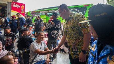 Anggota DPRD DKI Hardiyanto Kenneth Sidak Terminal Kalideres, Pastikan Masyarakat Mudik dengan Nyaman