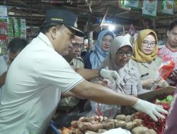 Pengawasan Pangan, 30 Personel Sidak Enam Pasar, Satu Temuan Formalin Dimusnahkan