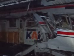 Tabrakan KA Jarak Jauh dan KRL di Stasiun Bekasi Timur: Suasana Mencekam dan Evakuasi Berlanjut