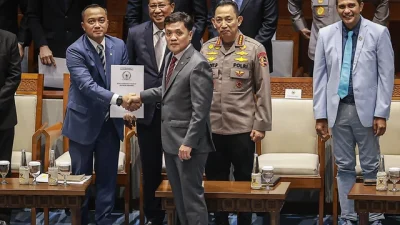 Rapat Paripurna DPR Sahkan Revisi Ketiga UU Polri, Batas Usia Pensiun Polri Sampai 60 Tahun 8 01ktngwk7tt86rybdkar2kft9z