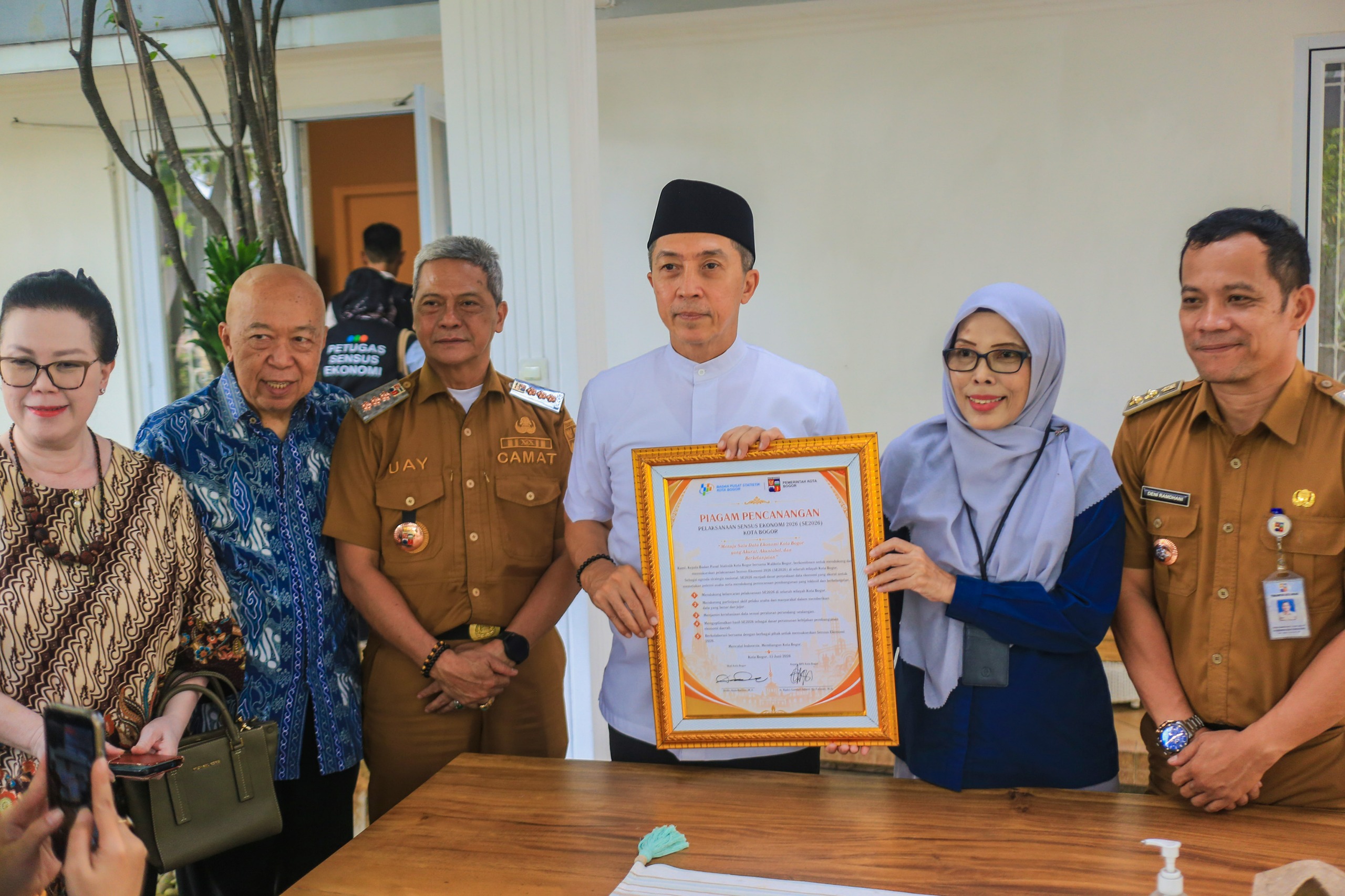 BPS Kota Bogor Mulai Sensus Ekonomi 2026, Pendataan Perdana Dilakukan ke Wali Kota 1 4RiZ5P16lklcTSbndwe2TAk47ENlHHRTGkWBh2Hv