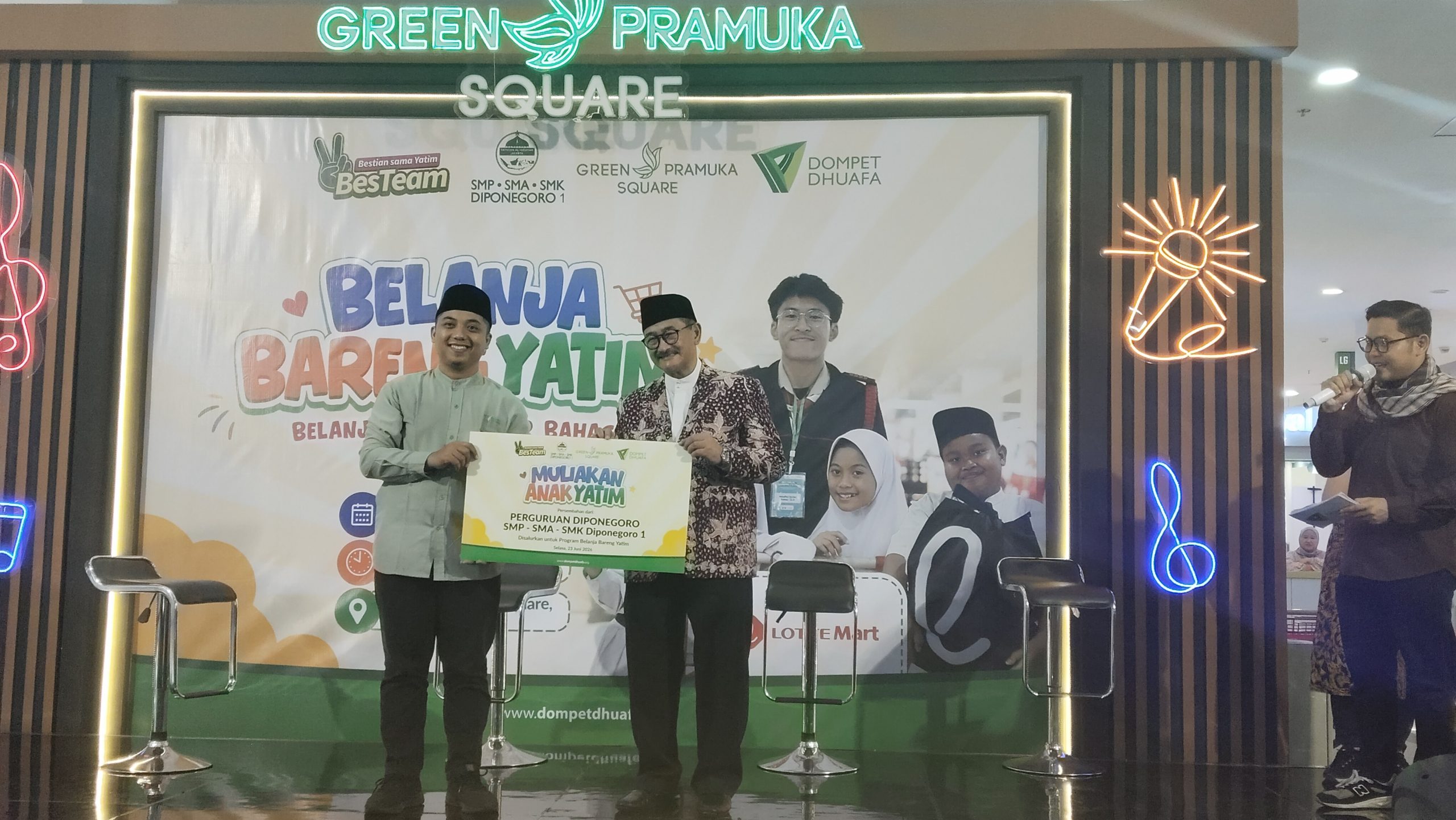 Program BesTeam, Ajak 120 Anak Yatim Belanja Ceria, Tebar Bahagia Bersama 2 IMG 20260623 114615 scaled