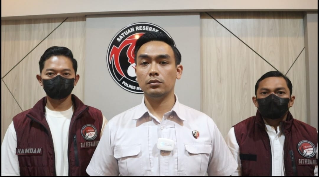 Satresnarkoba Polres Metro Jakarta Barat Bongkar Laboratorium Gelap Produksi Jutaan Tablet Karisoprodol 2 IMG 20260713 WA0005