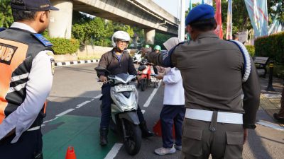 Tegakkan Aturan Penggunaan Transportasi Umum Setiap Rabu, Pemkot Jaksel Angkut dan Derek Kendaraan ASN