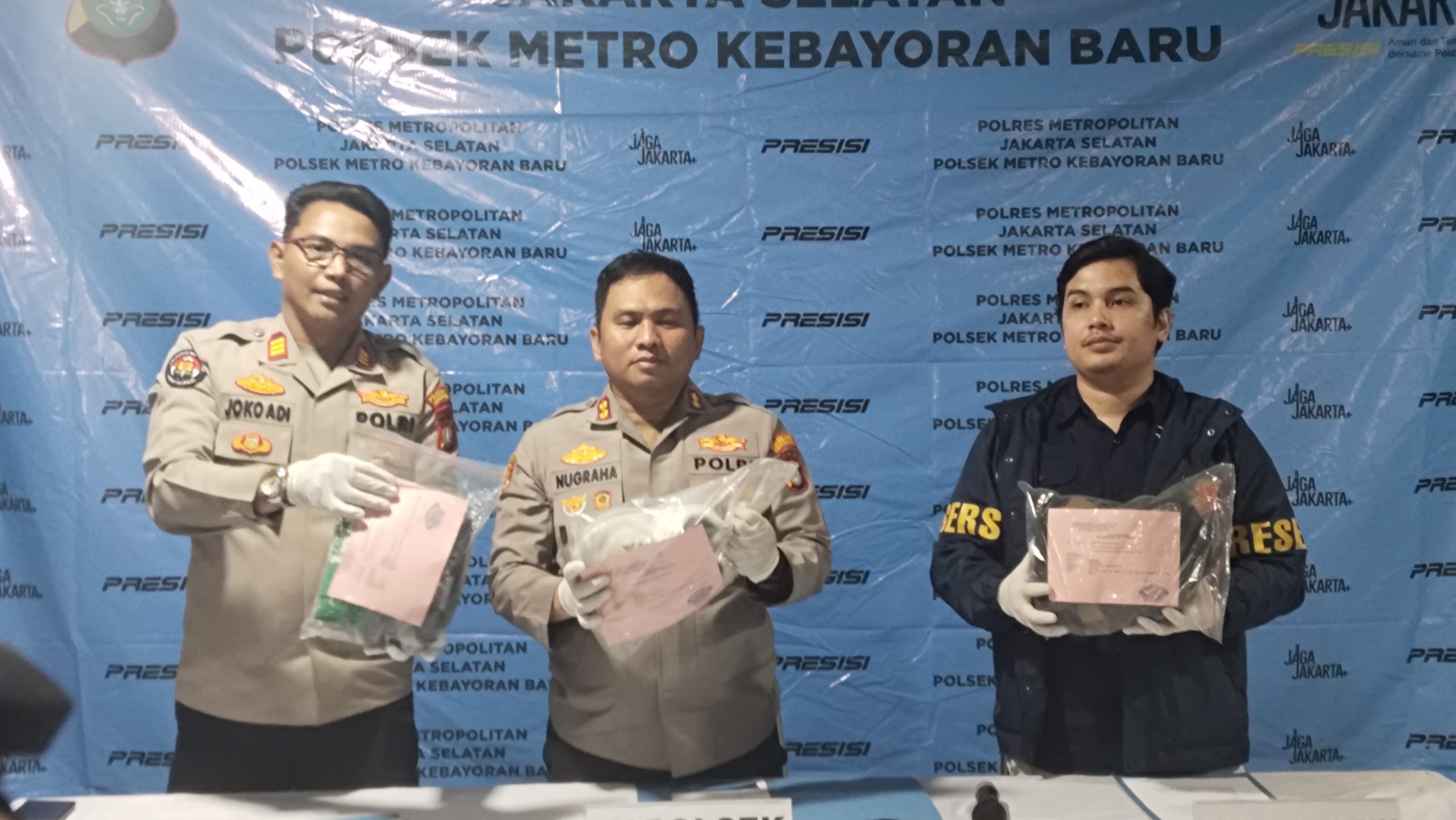 Polsek Metro Kebayoran Baru Tangkap Pelaku Pencurian Sepatu Wanita yang Meresahkan Masyarakat 1 IMG 20260722 195206 scaled
