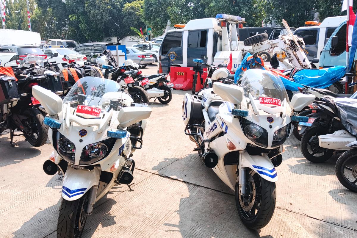 Sudinhub Jakarta Timur Siapkan 25 Derek dan 10 Motor untuk Layanan Gratis 24 Jam 1 2c33e5780775030624b45bc55bb390b1